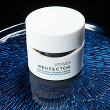 PERFECTOR - crema notte idratante con complesso riparatore attivo, cura intensiva per il viso.