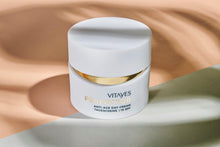 PERFECTOR crema idratante 24 ore con protezione solare 15. Cura intensiva per il viso.